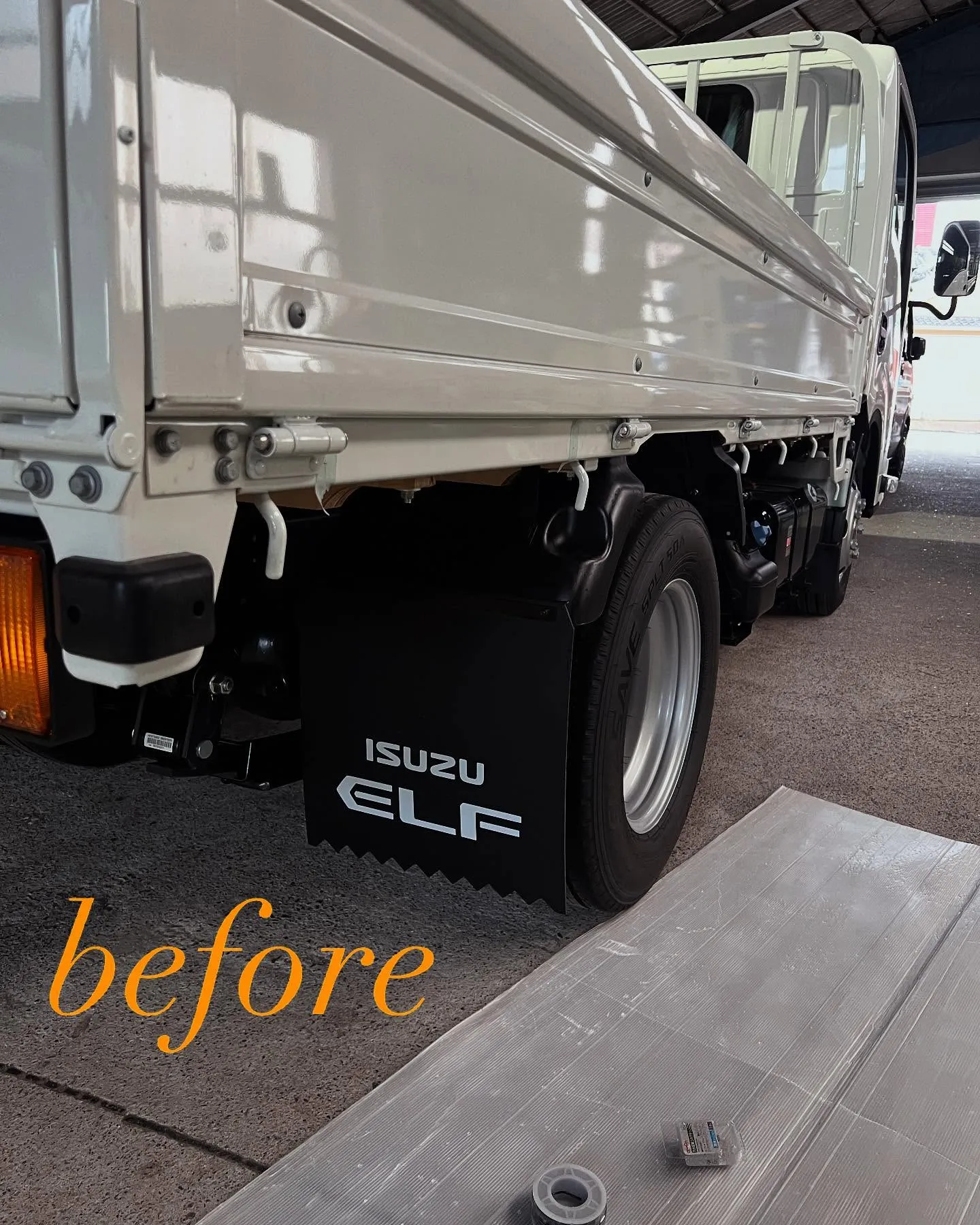 ✨トラックにマーカーランプ取り付け！ ✨