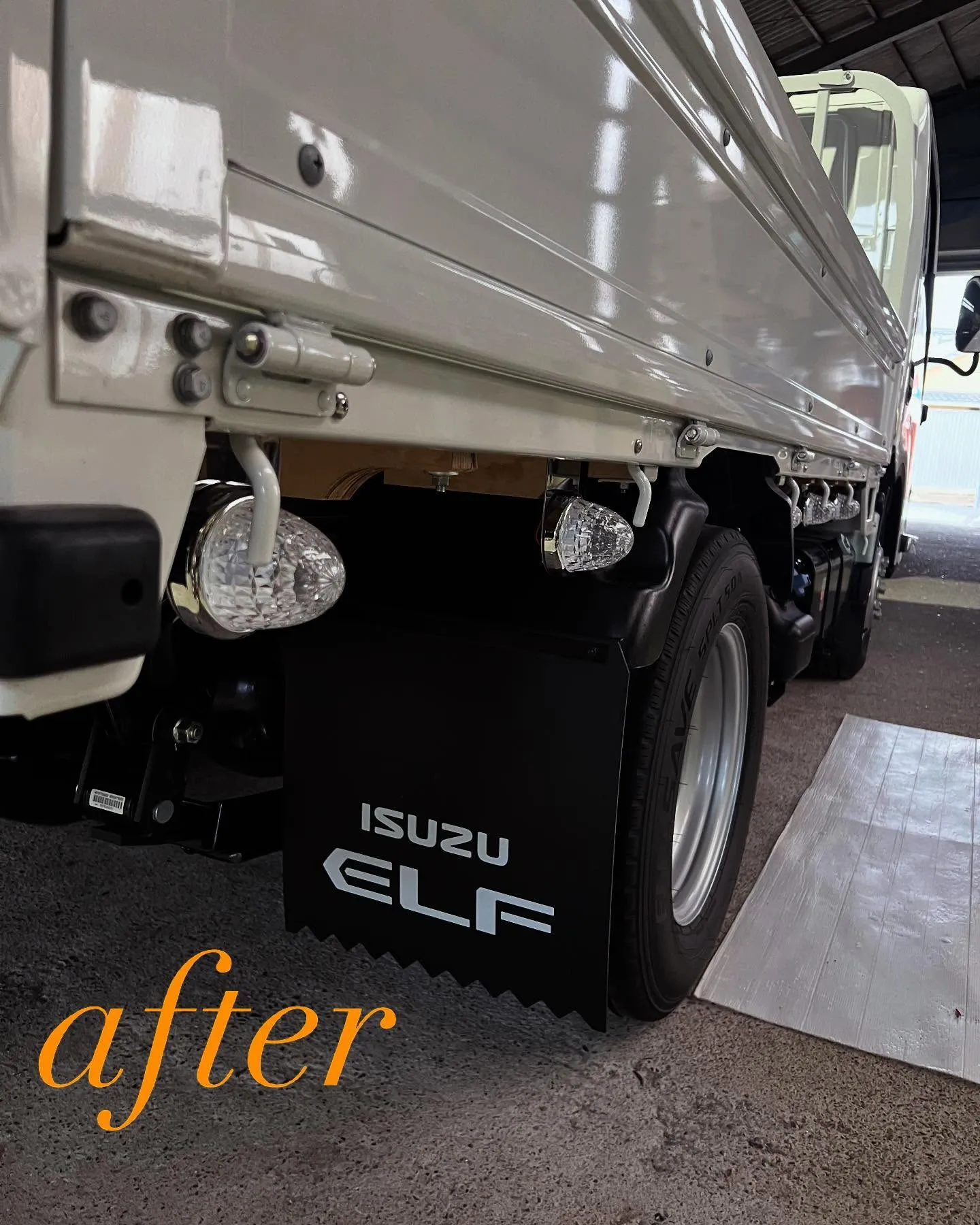 ✨トラックにマーカーランプ取り付け！ ✨